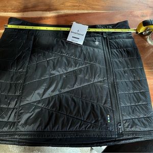 Smart wool quilted skirt